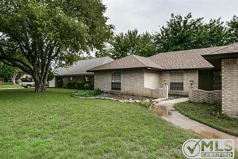 2nd image of 4504 Longacres Ct