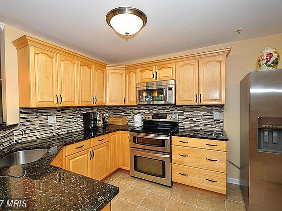 2nd image of 300 Blue Water Ct Unit 201