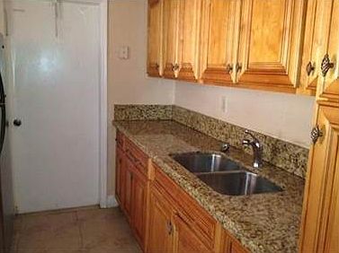 2nd image of 13920 SW 90th Ave #107