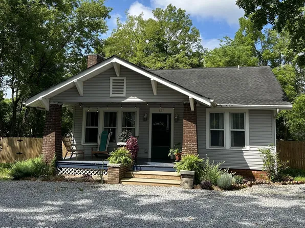 327 Pettway Ave, Knoxville, TN 37920