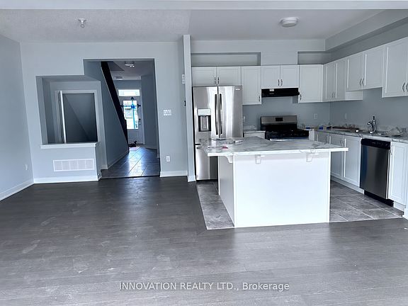 5th image of 291 Billrian Cres