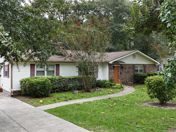 227 Shuman Dr, Statesboro, GA 30458