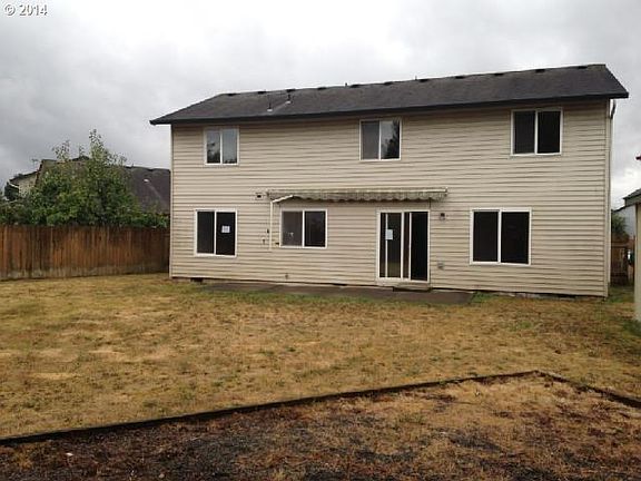 2nd image of 16410 NE 74th Cir