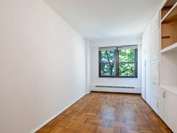 3850 Sedgwick Avenue image 14 of 23