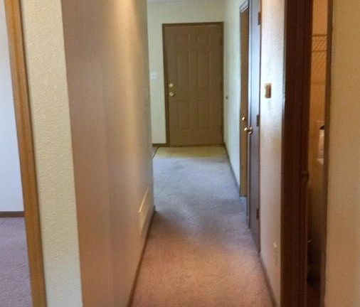5th image of 1136 SW Ephraim Dr