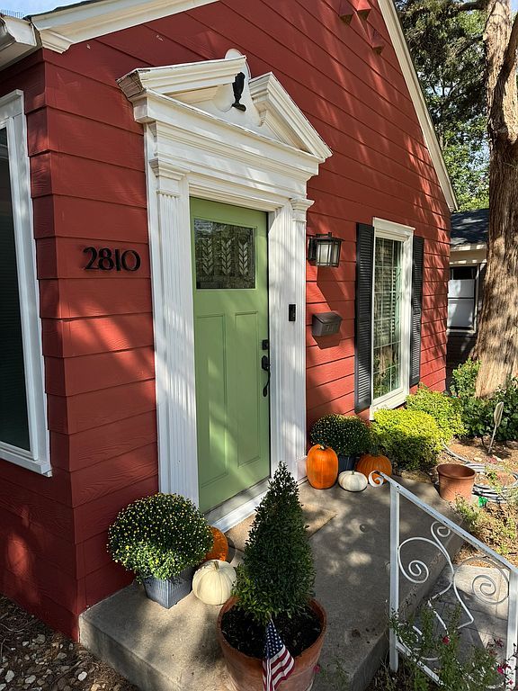 2810 21st St - Property Image