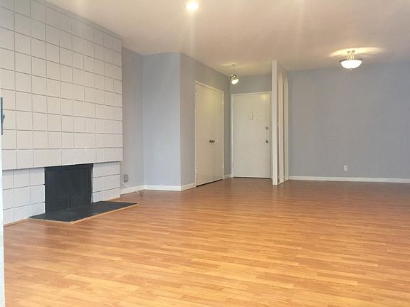 5th image of 3249 Overland Ave APT 1