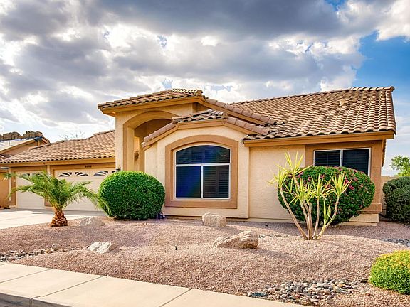3rd image of 8464 W Kimberly Way