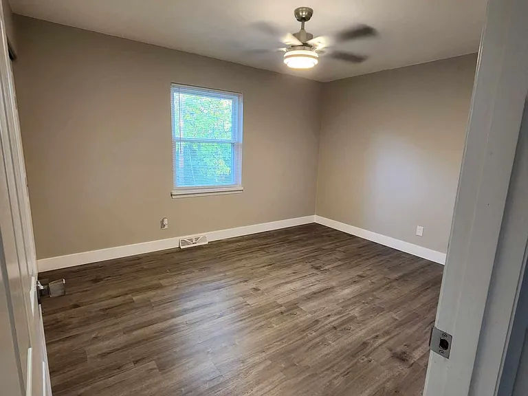 1732 Christine Dr — Photo 45