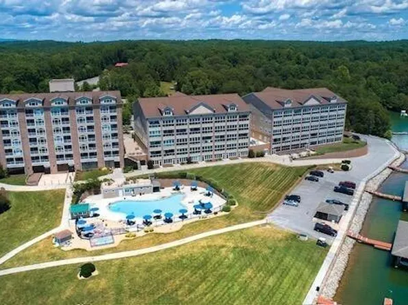 1245 Graves Harbor Trl #2201, Huddleston, VA 24104