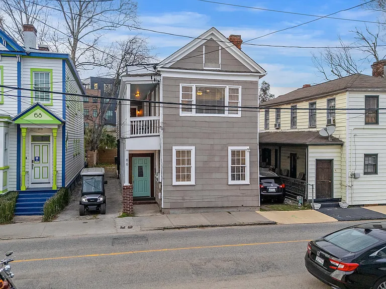 66 Line St #B — Photo 1