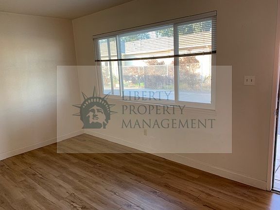 3rd image of 501 S Fairmont Ave #2
