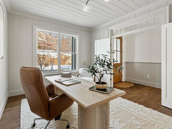 2nd image of 18 Common Ct #18