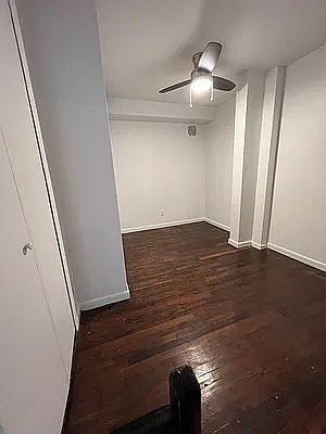 3rd image of 131 E 17th St APT 11