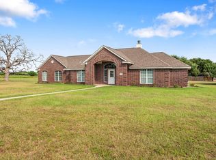 6100 Whitetail Ln, Bryan, TX 77808