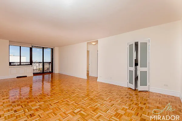 Rented by Mirador Real Estate | media 17