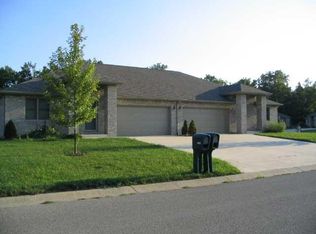 4905 W Riverbend Dr, Muncie, IN 47304
