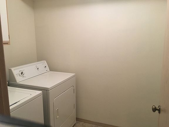 2nd image of 13418 107th Avenue Ct E