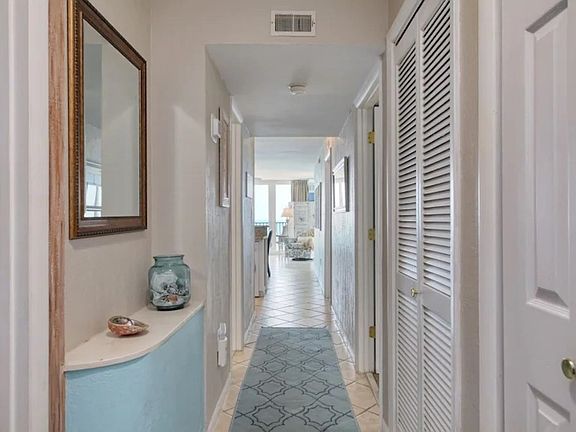 4th image of 2500 N Ocean Blvd. #1402