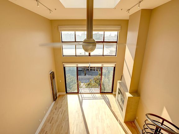 3rd image of 49 Missouri St APT 3