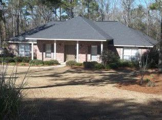 9 Grand Blvd, Hattiesburg, MS 39402