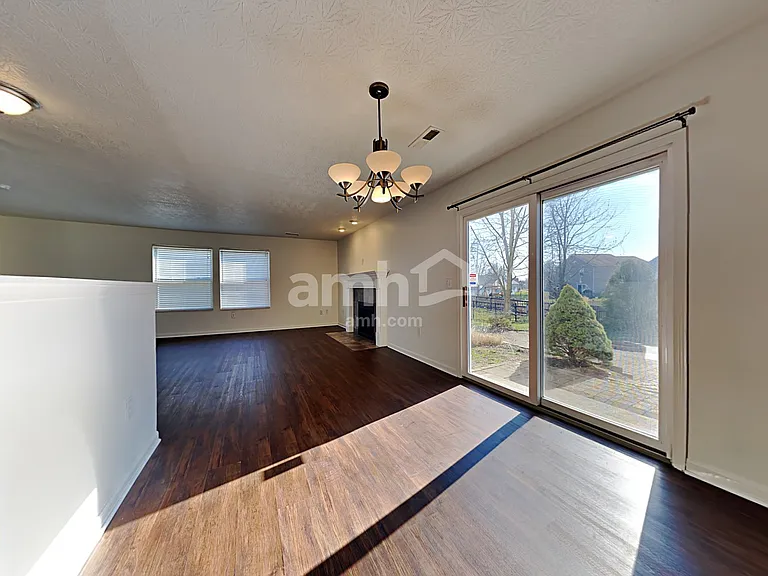 7797 Highbrook Dr — Photo 6