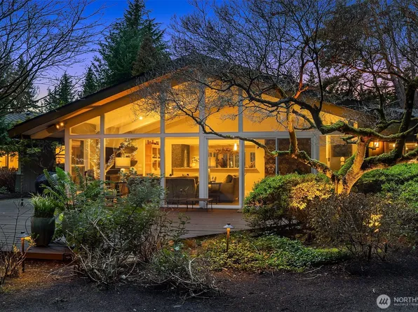 11029 Totem Pole Lane, Woodway, WA 98020