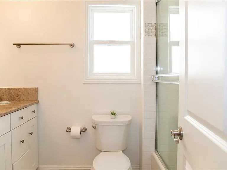 35A Surfside Ave — Photo 18