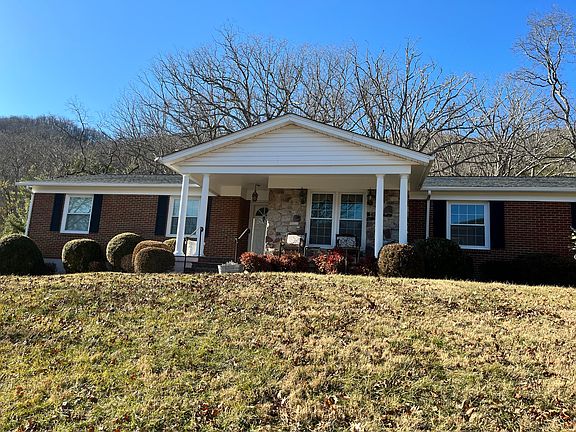 2nd image of 55 Roseloe Ln