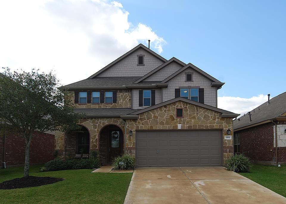 1st image of 11011 Hayden Falls Dr
