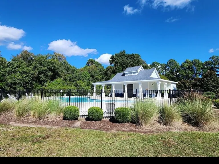 103 Hope Town Ct — Photo 47
