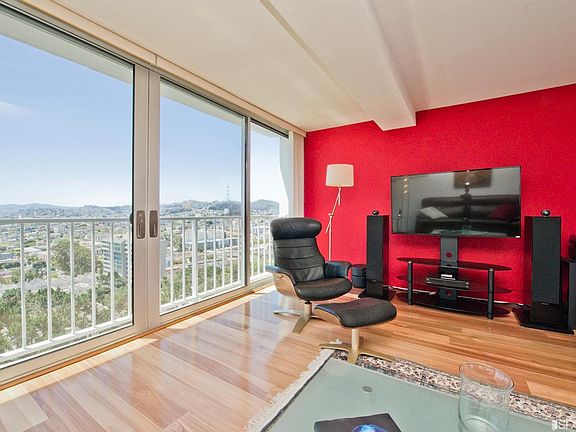 3rd image of 66 Cleary Ct APT 1510
