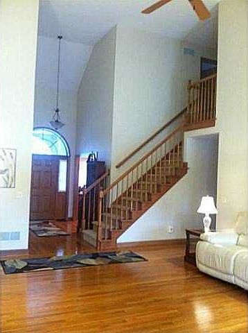 2nd image of 661 Prairie Rose Dr