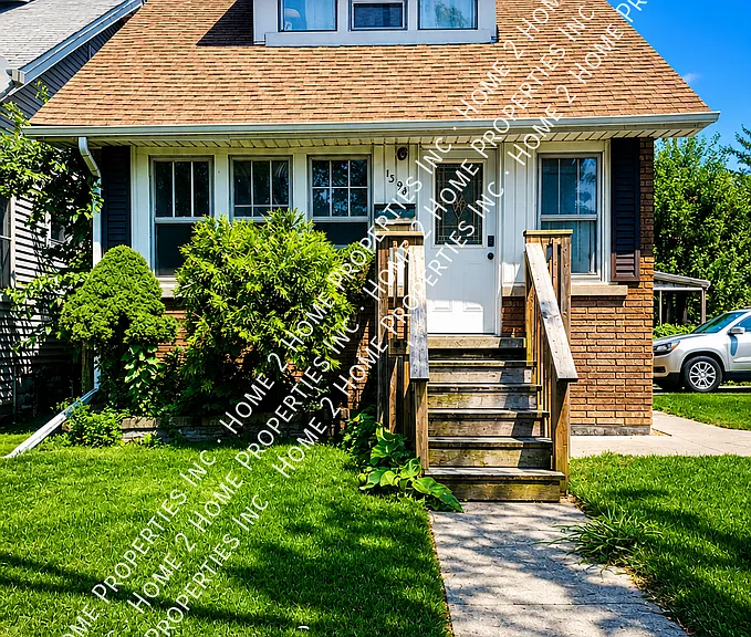 1394 Howard Ave #UPPER — Photo 1