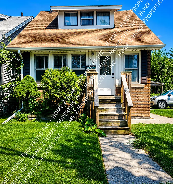 1394 Howard Ave #UPPER