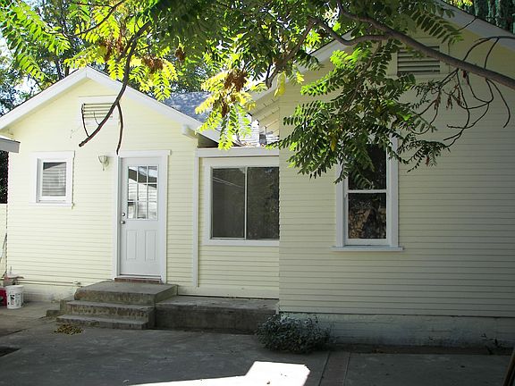 4th image of 20911 Vose St