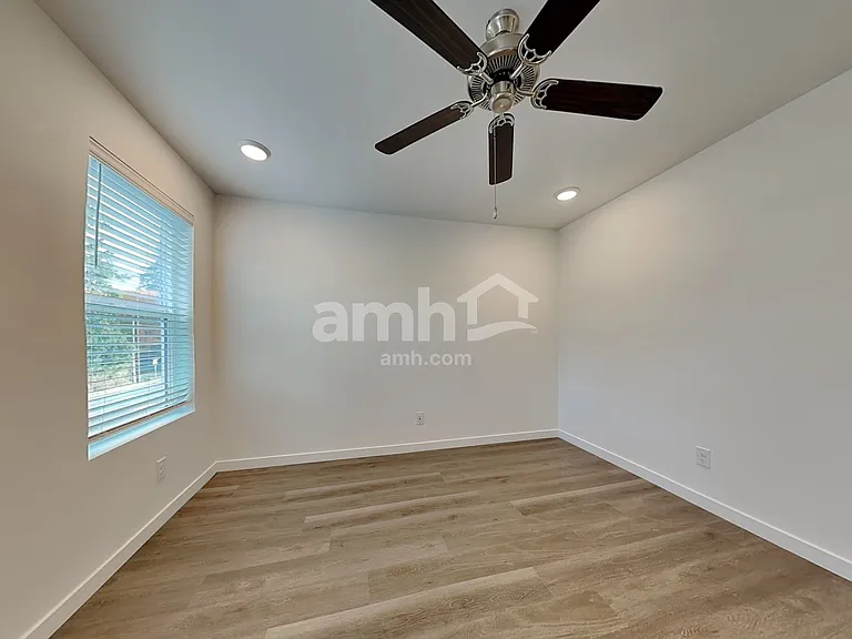 9836 Kai Jurcevic Ave — Photo 9
