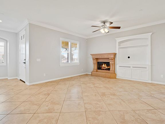 5th image of 1440 Valencia Ave