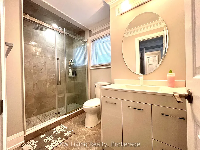 128 Palomino Dr — Photo 32