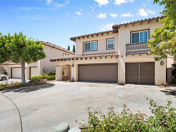 3rd image of 12775 Crawford Dr