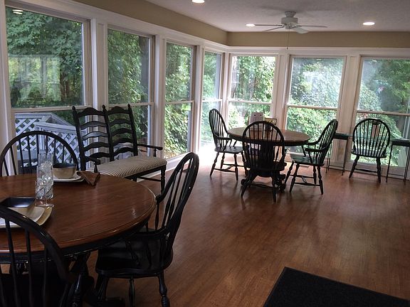 4th image of 5592 Hibernia Dr APT A