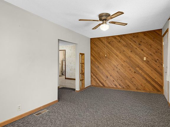 3rd image of 2329 Hoxie Ave