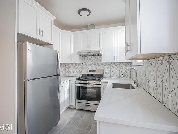 5th image of 5930 California St #3