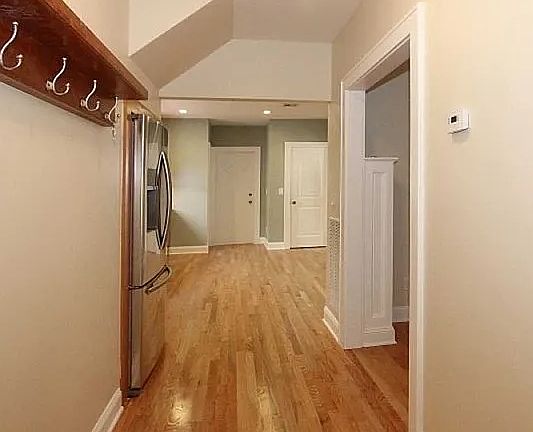 2nd image of 91-93 Broughton Ave Unit 1