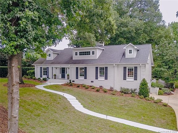 2nd image of 3217 Elstree Dr