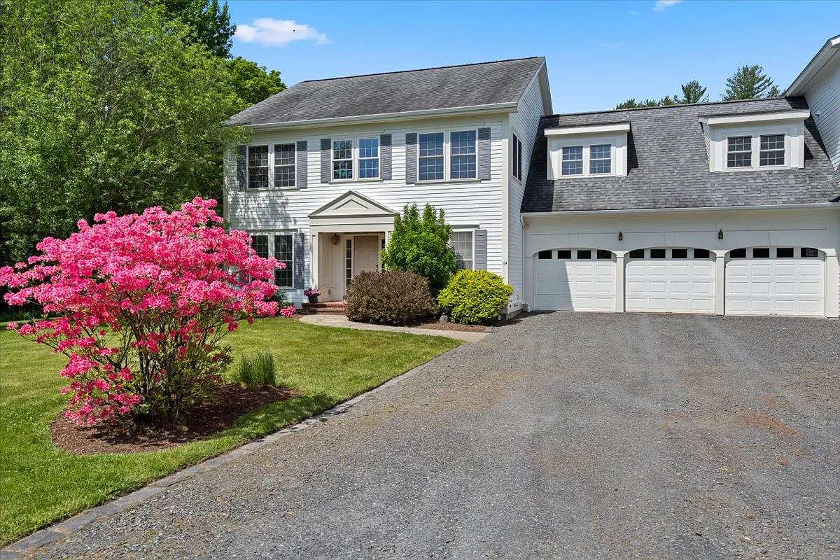 4 bed, 3900 sqft, $7,000 — Photo 1