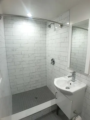 Rented by Clove Realty LLC | media 20