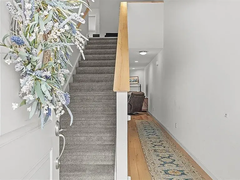 51 Blacksmith Dr — Photo 21