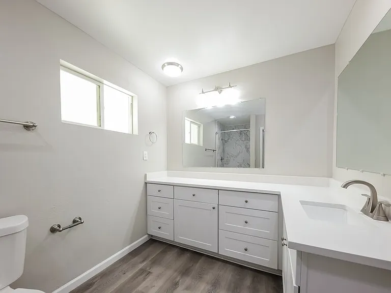 14009 N 42nd Dr — Photo 14