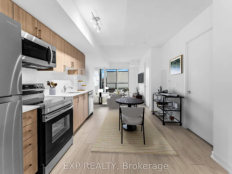 556 Marlee Ave #221 — Photo 6
